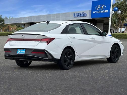 2026 Hyundai ELANTRA Sport
