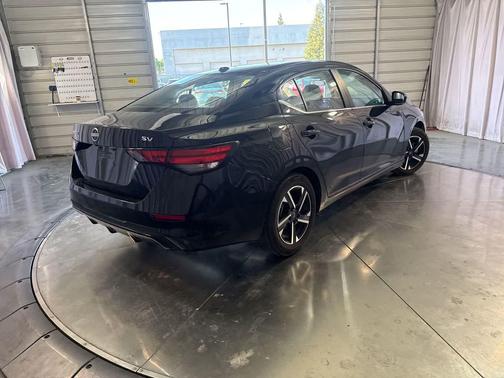 Super Black 2024 Nissan Sentra SV