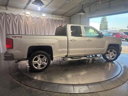 Silver Ice Metallic 2018 Chevrolet Silverado 1500 1LT