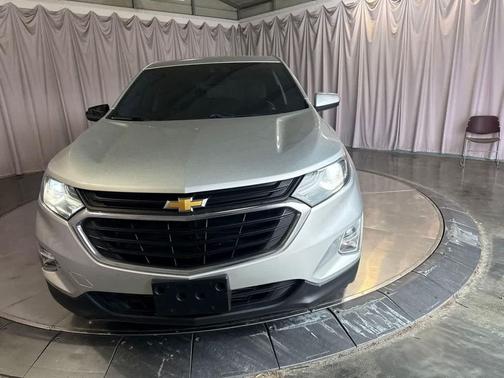 Silver Ice Metallic 2020 Chevrolet Equinox 1LT