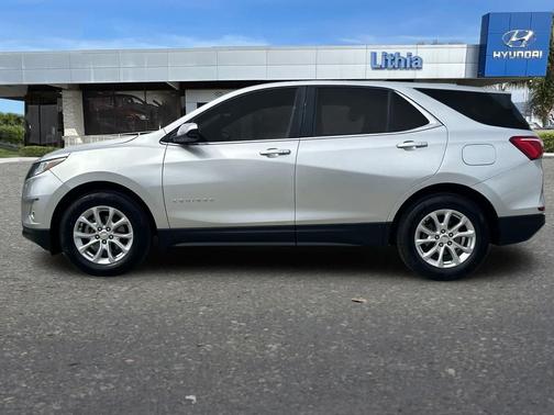 Silver Ice Metallic 2020 Chevrolet Equinox 1LT