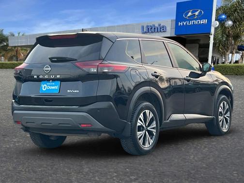 2022 Nissan Rogue SV