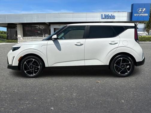 2023 Kia Soul EX