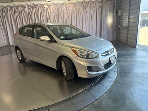 Ironman Silver Metallic 2016 Hyundai Accent SE