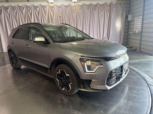 2023 Kia Niro EV Wind