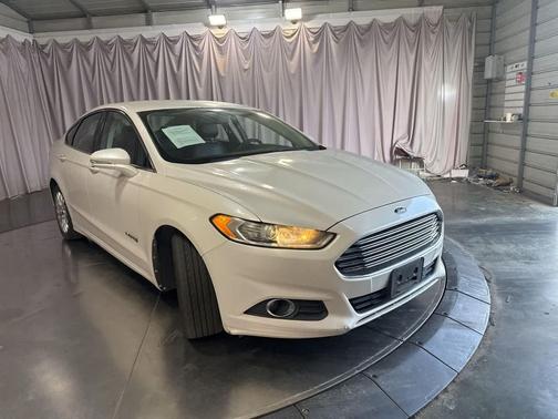 2013 Ford Fusion Hybrid SE Hybrid
