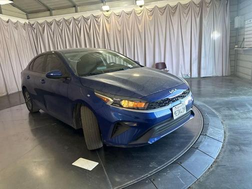 Deep Sea Blue 2023 Kia Forte LXS
