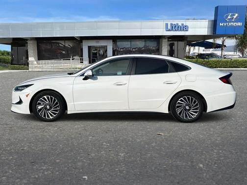 2023 Hyundai SONATA Hybrid Limited