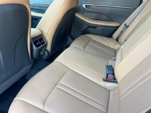 2023 Hyundai SONATA Hybrid Limited