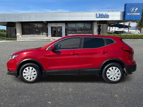 2018 Nissan Rogue Sport S