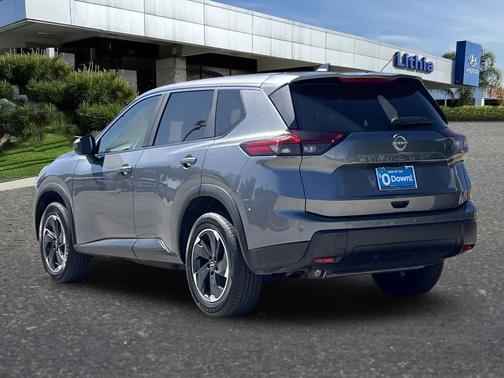 Gun Metallic 2025 Nissan Rogue SV