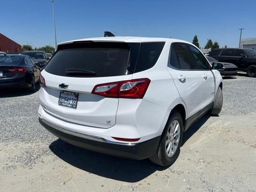 Summit White 2021 Chevrolet Equinox 1LT