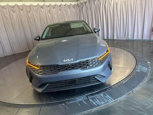 Everlasting Silver 2022 Kia K5 LXS