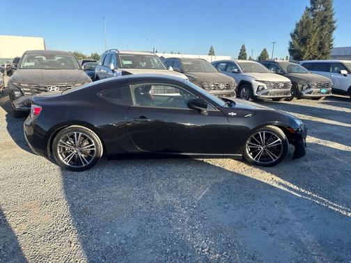 Raven 2016 Scion FR-S Base