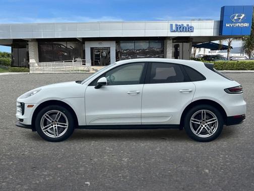 2019 Porsche Macan AWD