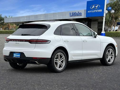 2019 Porsche Macan AWD