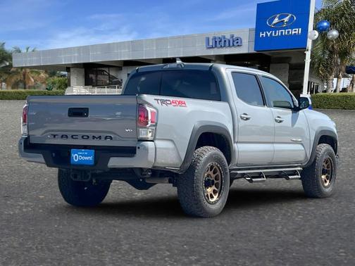 Cement 2021 Toyota Tacoma TRD Off Road