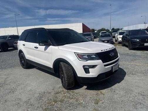 WHITE PLATINUM MET TRI-COAT 2018 Ford Explorer Sport