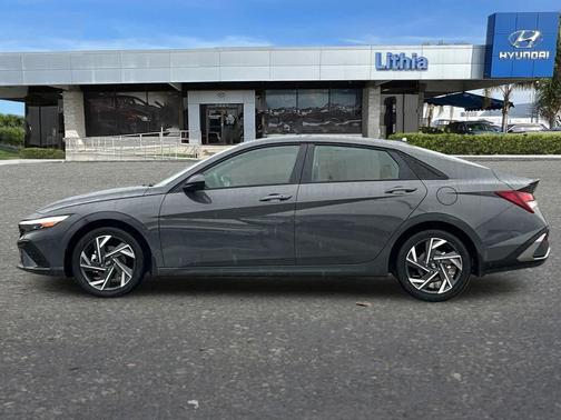 2025 Hyundai ELANTRA Sport
