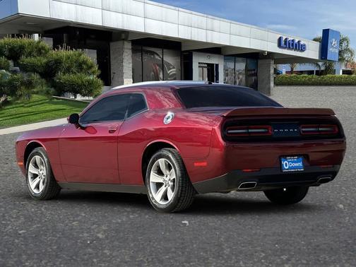 2019 Dodge Challenger SXT