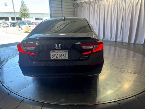 Crystal Black Pearl 2022 Honda Accord Hybrid Sport
