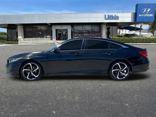 Crystal Black Pearl 2022 Honda Accord Hybrid Sport