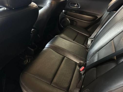 Gray 2016 Honda HR-V EX-L w/Navigation