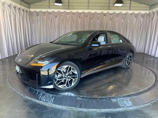 Onyx Black 2025 Hyundai IONIQ 6 SEL
