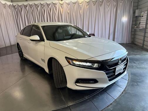 Platinum White Pearl 2020 Honda Accord Sport 1.5T