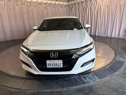 Platinum White Pearl 2020 Honda Accord Sport 1.5T