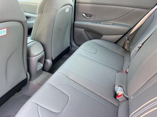 2026 Hyundai ELANTRA HEV Blue