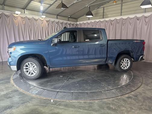 Lakeshore Blue Metallic 2024 Chevrolet Silverado 1500 LT