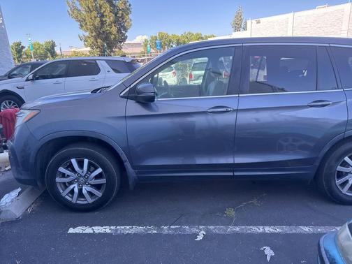 Modern Steel Metallic 2020 Honda Pilot EX