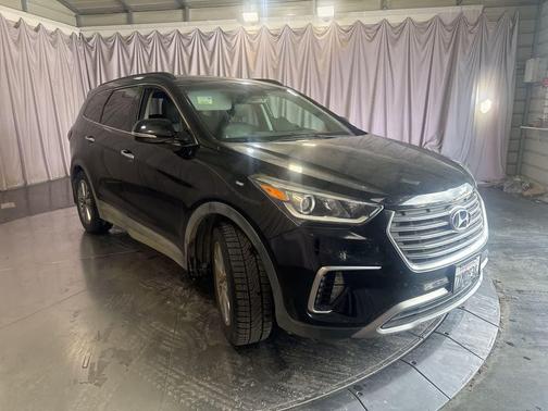 Becketts Black 2017 Hyundai SANTA FE SE