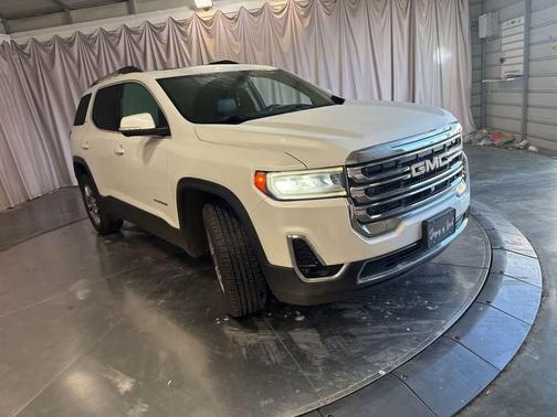 White Frost Tricoat 2020 GMC Acadia SLT