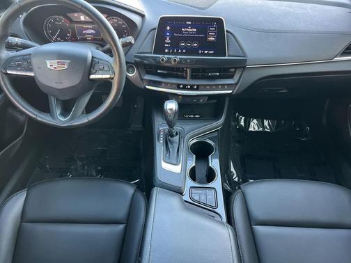 2023 Cadillac CT4 Luxury