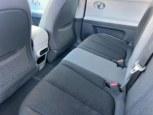 2023 Hyundai IONIQ 5 SE