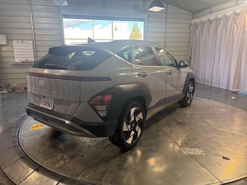 2024 Hyundai KONA Limited