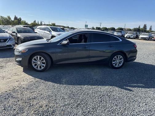 Shadow Gray Metallic 2019 Chevrolet Malibu LT