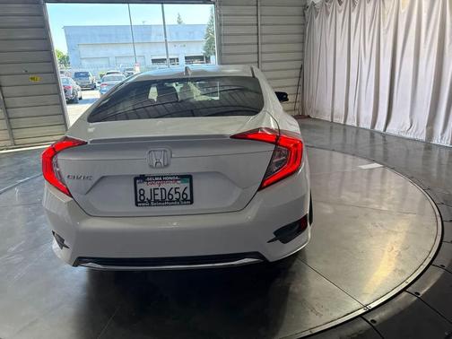 Platinum White Pearl 2019 Honda Civic EX-L