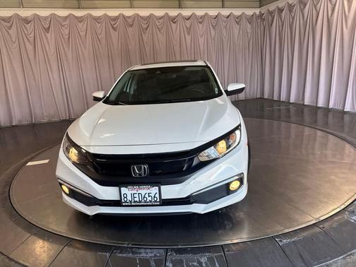 Platinum White Pearl 2019 Honda Civic EX-L