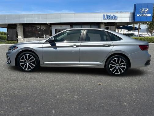 Gray 2025 Volkswagen Jetta 1.4T SE