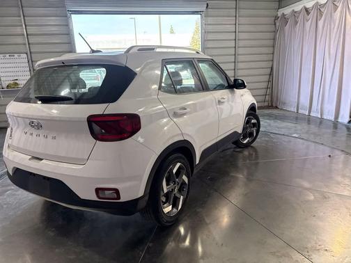 Lunar White 2023 Hyundai VENUE SEL
