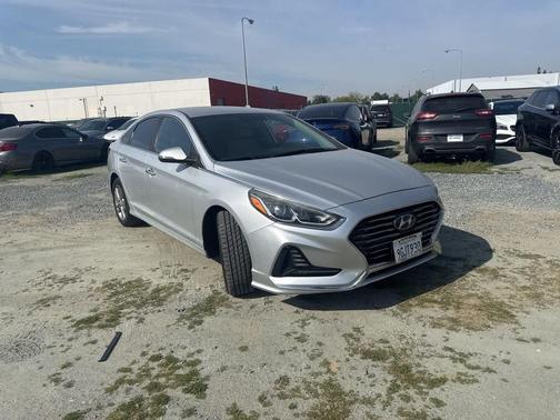 2018 Hyundai SONATA SEL