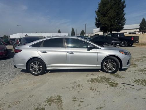 2018 Hyundai SONATA SEL