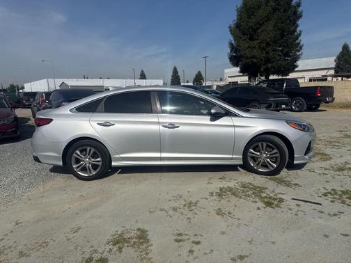 2018 Hyundai SONATA SEL