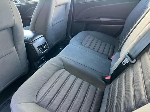 2018 Ford Fusion Hybrid SE