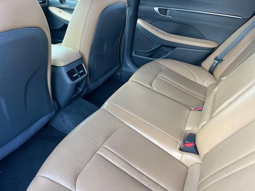 2021 Hyundai SONATA Limited