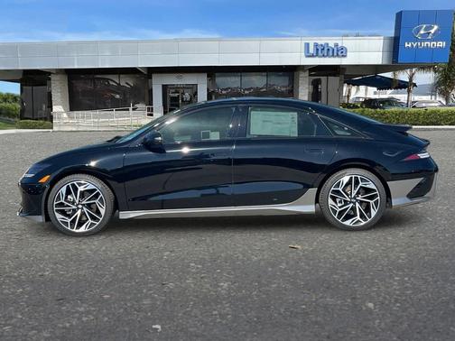 2025 Hyundai IONIQ 6 Limited