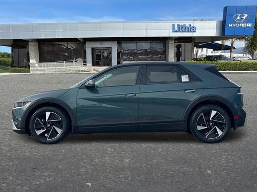 2026 Hyundai IONIQ 5 SE